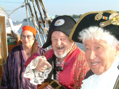 Re000048.jpg (40519 Byte)