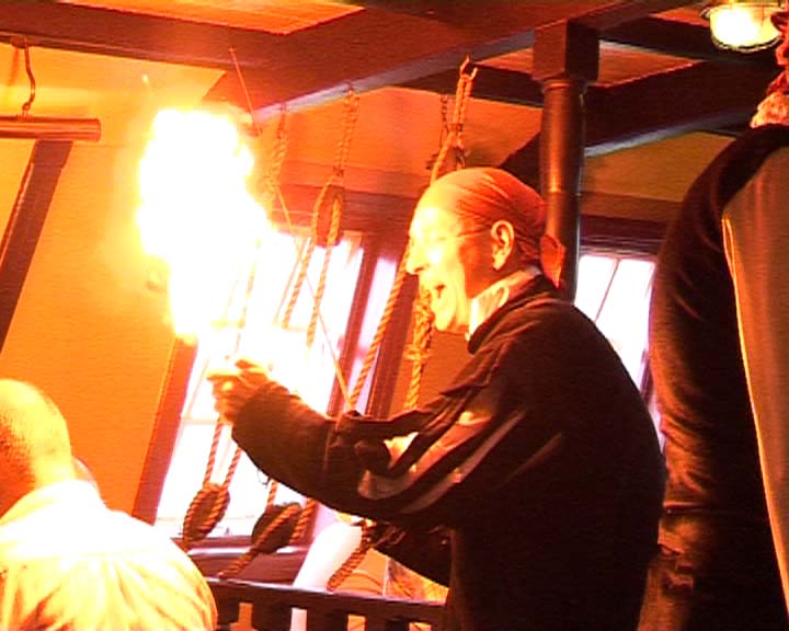 Trailer (50 Mb gro&szlig;)